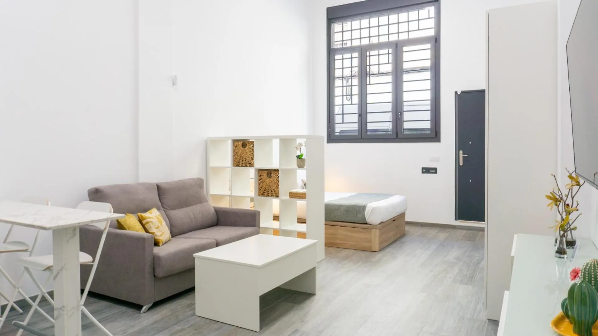 Little Charm Malaga Apartment