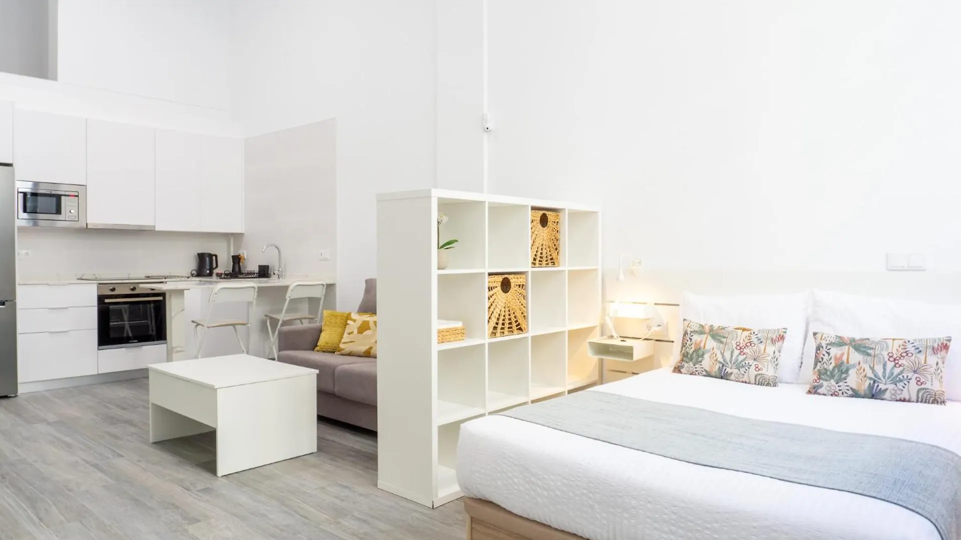 Little Charm Malaga Apartment